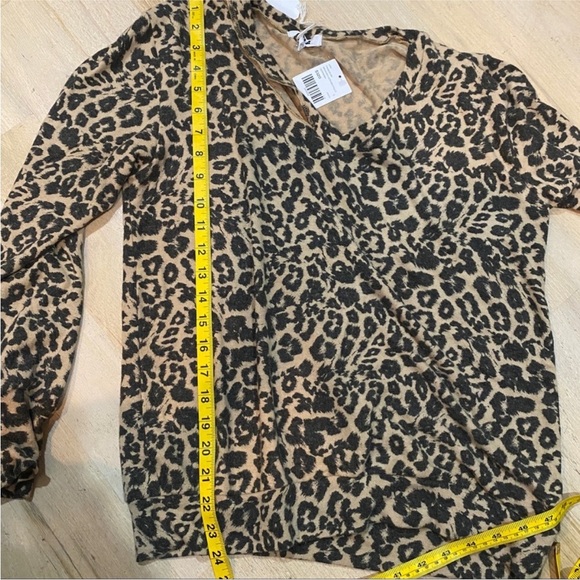 LNA torn effect animal leopard print sweater NEW - Picture 5 of 6